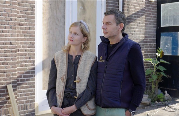 Sandra en Machiel voor De Verbouwing van de Eeuw