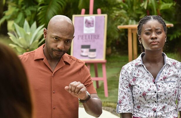 Don Gilet en Shantol Jackson in Death in Paradise