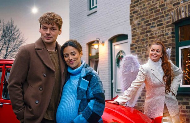 Soy Kroon, Sara Afiba en Kim-Lian van der Meij voor De Kerststal van Nederland