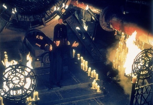 Arnold Schwarzenegger bezeten van de duivel