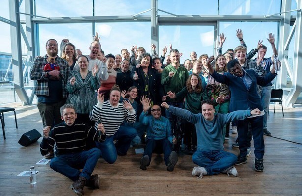 Caroline van der Plas met journalisten Een Buitengewoon Gesprek