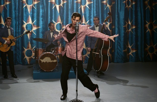 Austin Butler in Elvis