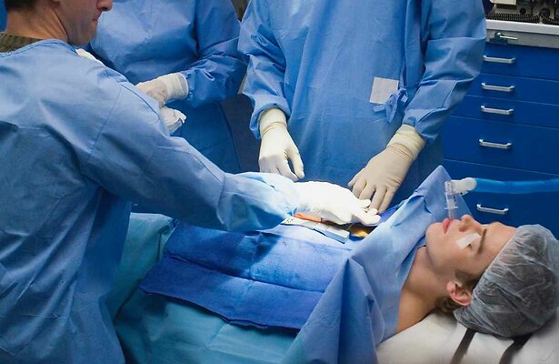 Hayden Christensen in Awake