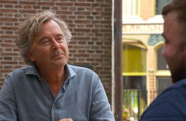 Bert van Leeuwen voor Het Familiediner