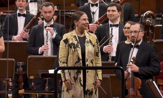 INSO-Lviv Orchestra, Dalia Stasevska, Joshua Bell - Bacewicz, de Hartmann, Chopin