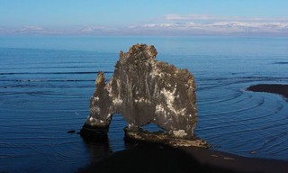 Island im Winter - Raue Küsten und ewiges Eis
