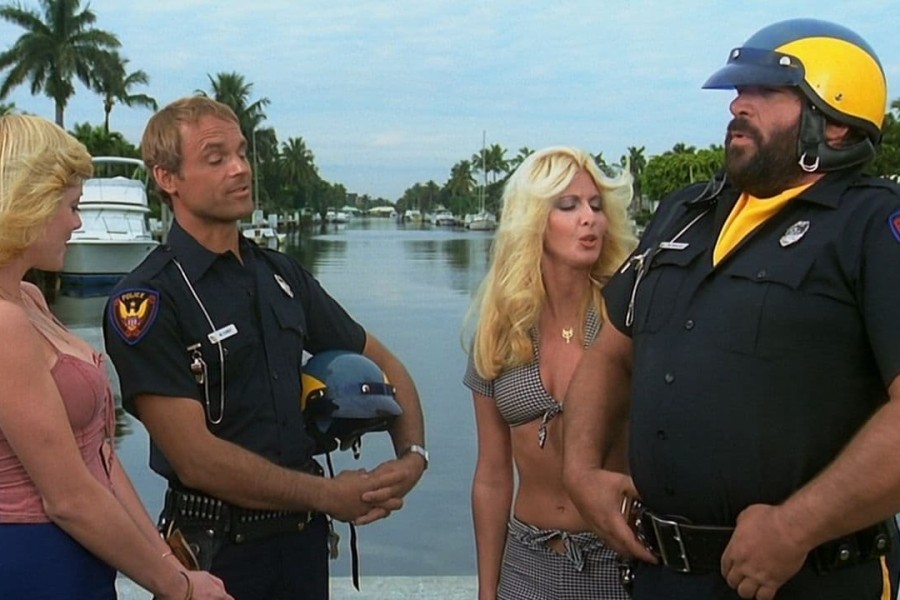 I due superpiedi quasi piatti