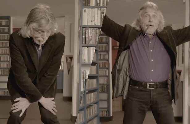 Hilarisch: Johan Derksen danst in videoclip John de Bever