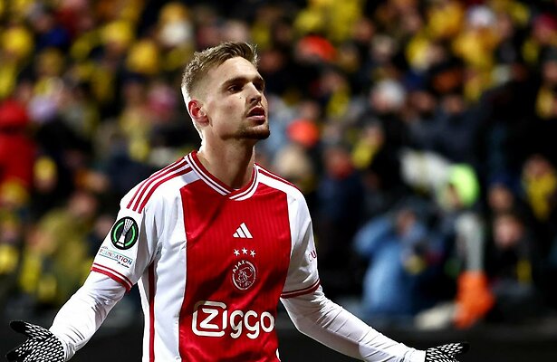 Kenneth Taylor (Ajax)