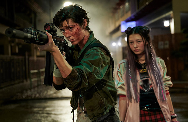 Mary Elizabeth Winstead in de actiefilm Kate op Netflix