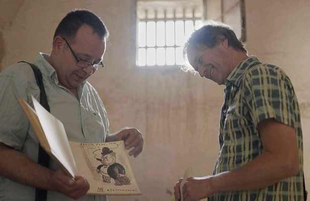 Kunst achter Prikkeldraad