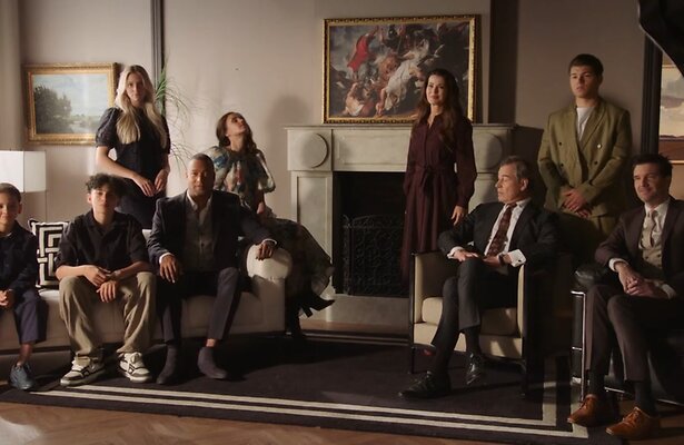 De familiefoto van de Sanders clan maakt veel los.