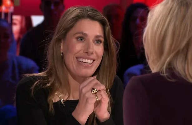 Malou Petter in Eva.