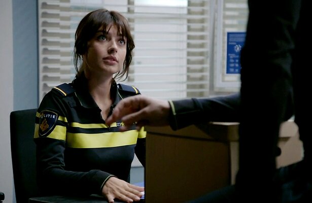 Sophie Bouquet als Merel Verduyn in GTST