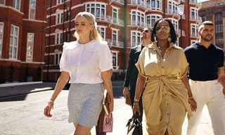 Selling Super Houses