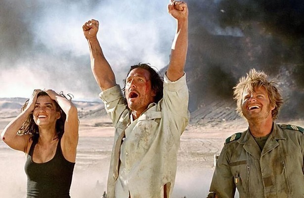 Penélope Cruz, Matthew McConaughey en Steve Zahn in Sahara