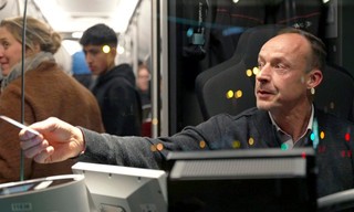 Tagebuch einer Nacht - Unterwegs in Bus und Bahn