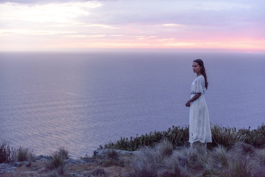 The Light Between Oceans