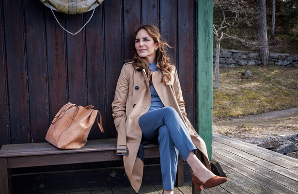 Alexandra Rapaport als Nora in The Sandhamn Murders