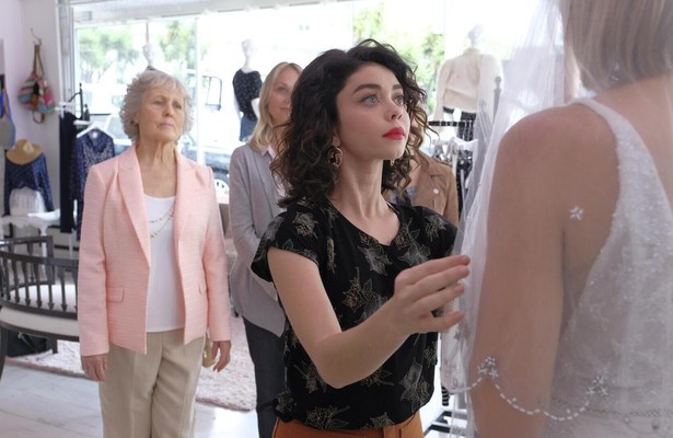 Sarah Hyland in The Wedding Year