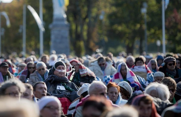 Still uit 2Doc: Lourdes