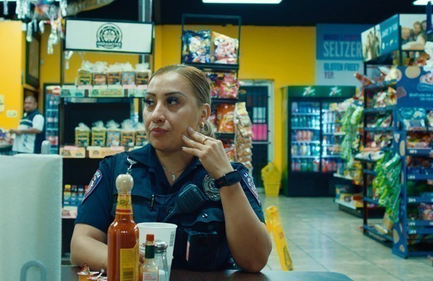 Still uit 2Doc: The Border Crossed Us