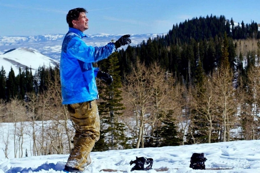 6 Below: Miracle on the Mountain