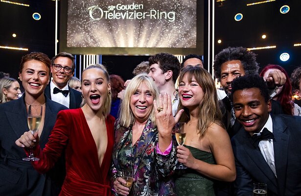 Oogappels wint De Gouden Televizier-Ring