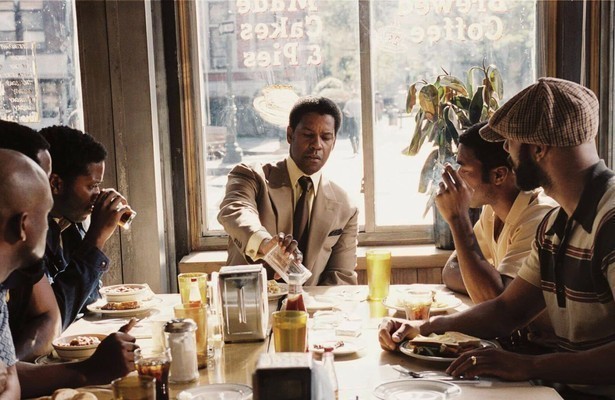 Denzel Washington als Frank Lucas in American Gangster