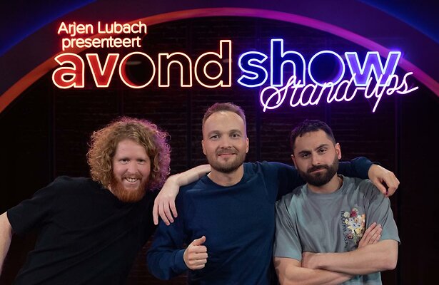 Arjen Lubach met Kasper van der Laan en Yunus Aktas