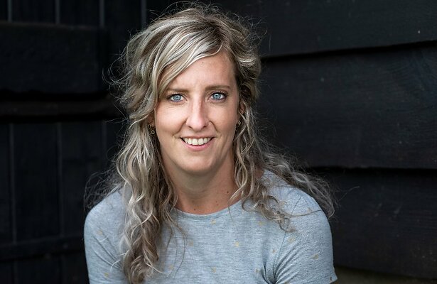 Janine Boer Zoekt Vrouw