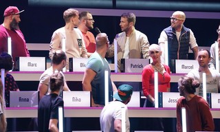 Balls - für Geld mache ich alles