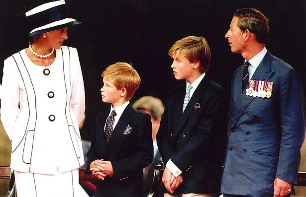 Diana, Harry, William, Charles Windsor