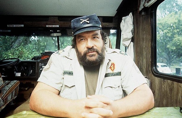 Still uit De Vier Vuisten Hebben de Tropenkolder