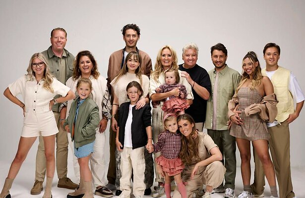 Natasja & René Froger met al hun kinderen en kleinkinderen