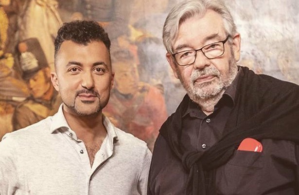 Maarten van Rossem laat zich portretteren in Sterren op het doek