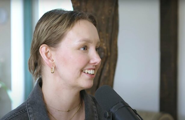Eva in Over Mijn Lijk - De Podcast