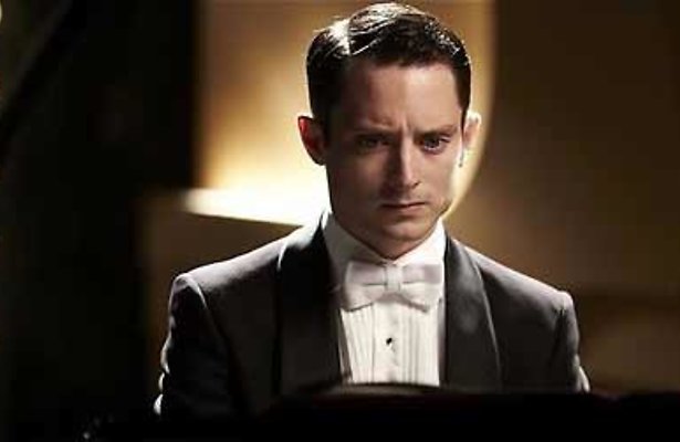 Elijah Wood moet spelen voor zijn leven