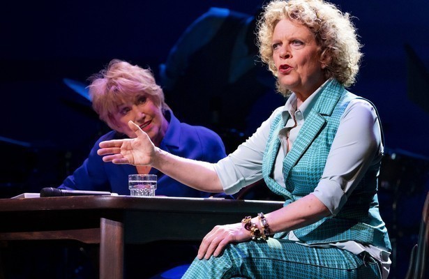 Birgitte Kaandorp en Jenny Arean