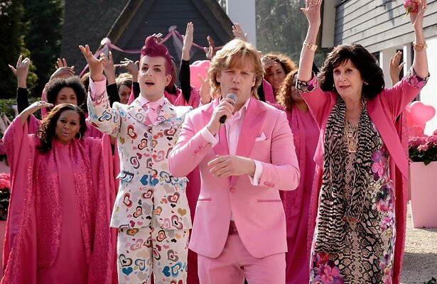 Alex Klaassen als Yari, Peter Paul Muller als Martin Morero en Beppie Melissen als Cor Hogenberk. 