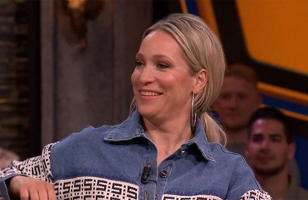 Hélène Hendriks aan tafel bij Vandaag Inside