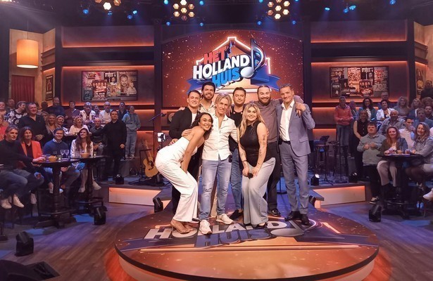 Roxeanne Hazes, Tino Martin en overige artiesten Het Holland Huis