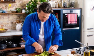 Jamie Oliver: Cooking for less