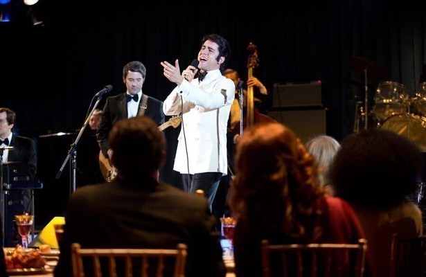 John Lloyd Young als Frankie Valli in Jersey Boys