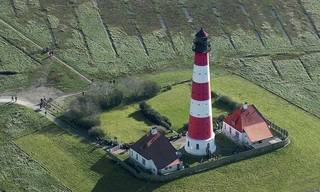 Land im Gezeitenstrom