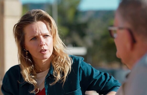 Leonie ter Braak in Wonen onder de Zon voor Minder dan een Ton