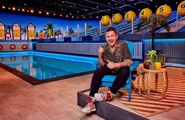 Johnny de Mol voor De Kwis met Ballen VIPS
