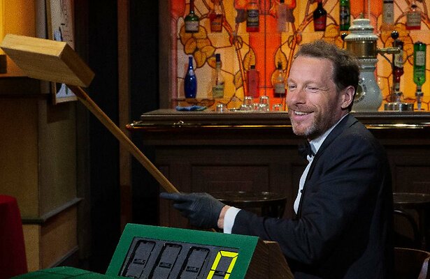 Herman van der Zandt in Met Het Mes op Tafel