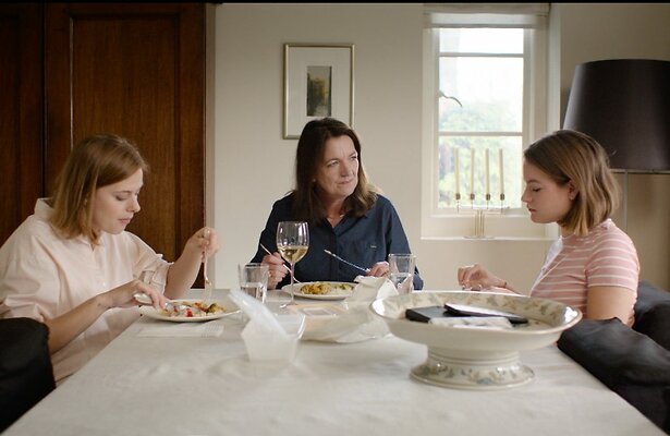 Susan Radder (Lieke), Malou Gorter (Merel) & Juna de Leeuw (Hansje)