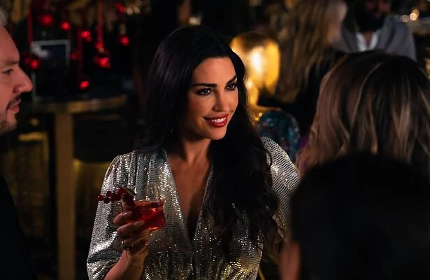 Yolanthe Cabau in Perfectly Imperfect